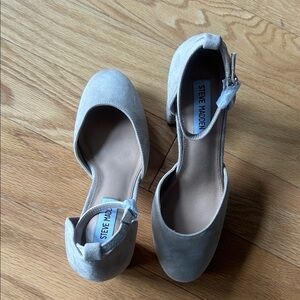 Steve Madden Light Gray Heels